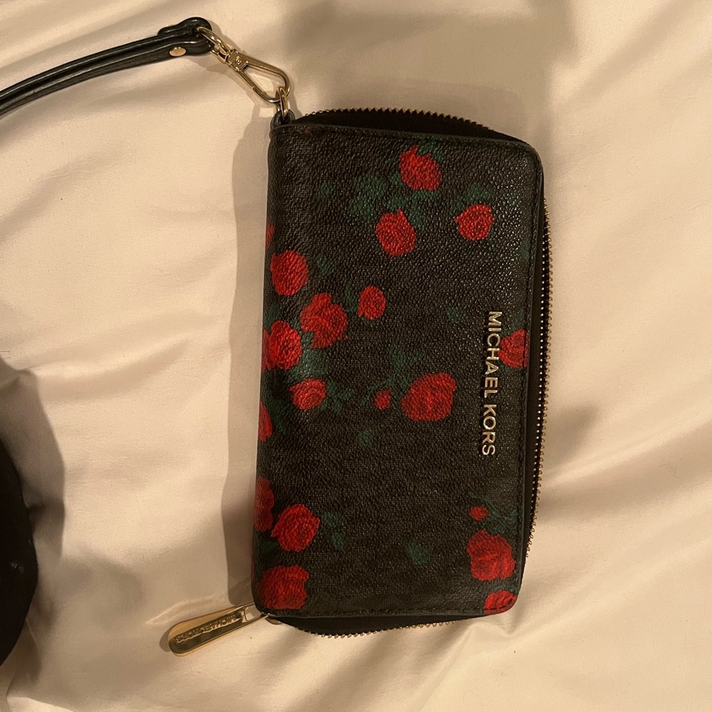 Michael Kors wallet